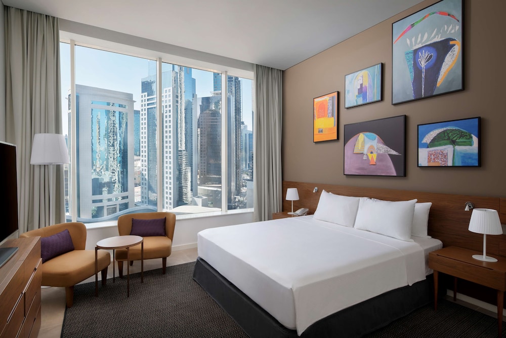 Suite, 3 Bedrooms (Altitude)
