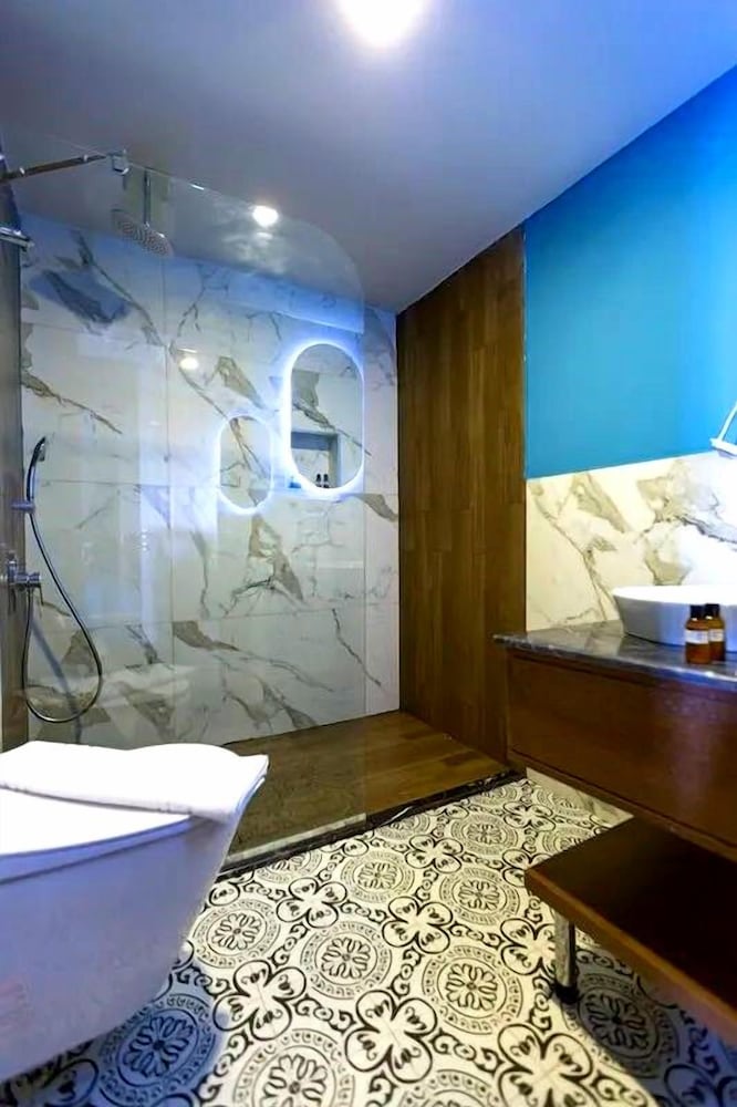 Family Quadruple Room photo 3