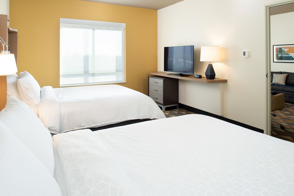 Suite, 1 Bedroom, Accessible (Accessible Tub) - Photo 2