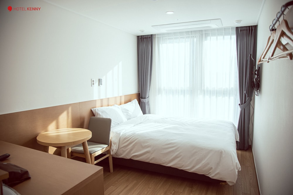 Deluxe Double Room - Photo 4