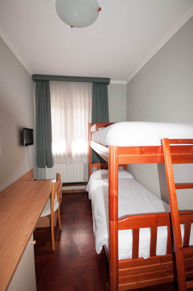 Quadruple Room photo 2