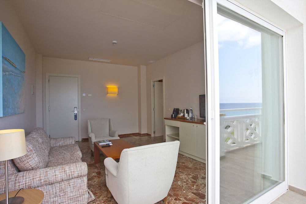 Suite, Sea View photo 2