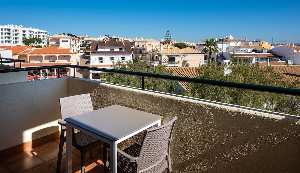 Standard Apartment, 1 Bedroom, Balcony photo 3
