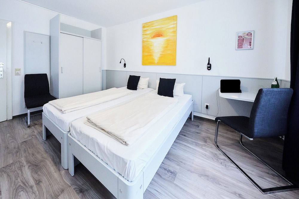 Double Room Large - Photo 12