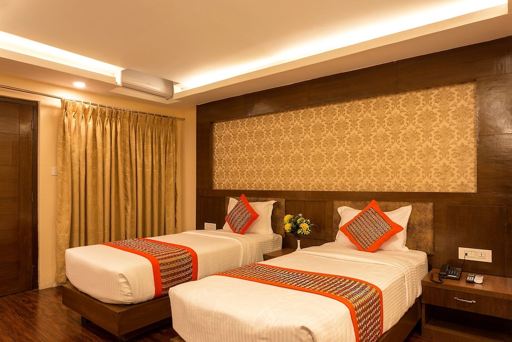 Deluxe Twin Room - Photo 2