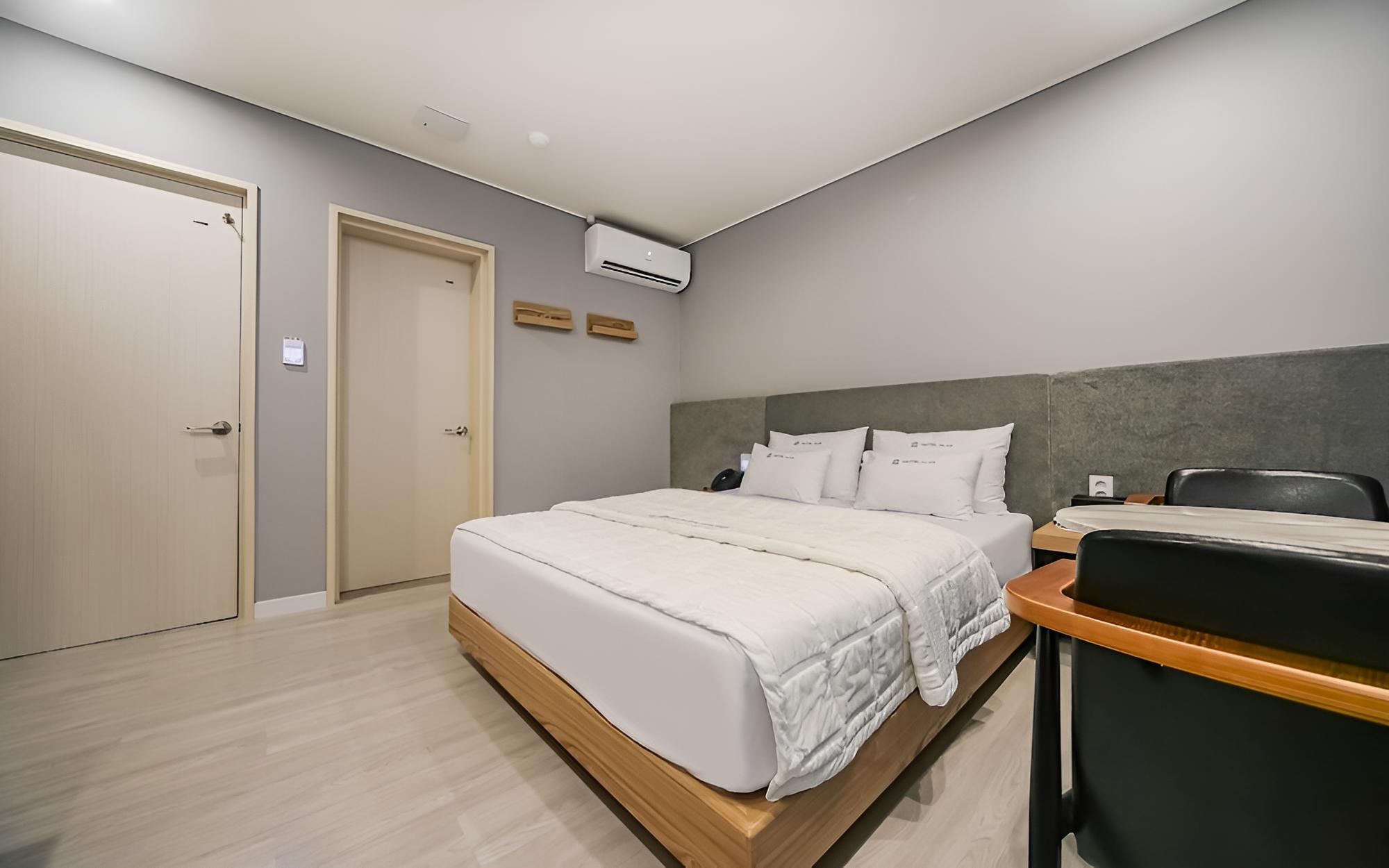 Room (Standard) - Photo 3