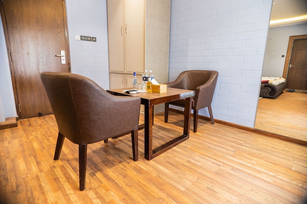 Executive Room photo 3