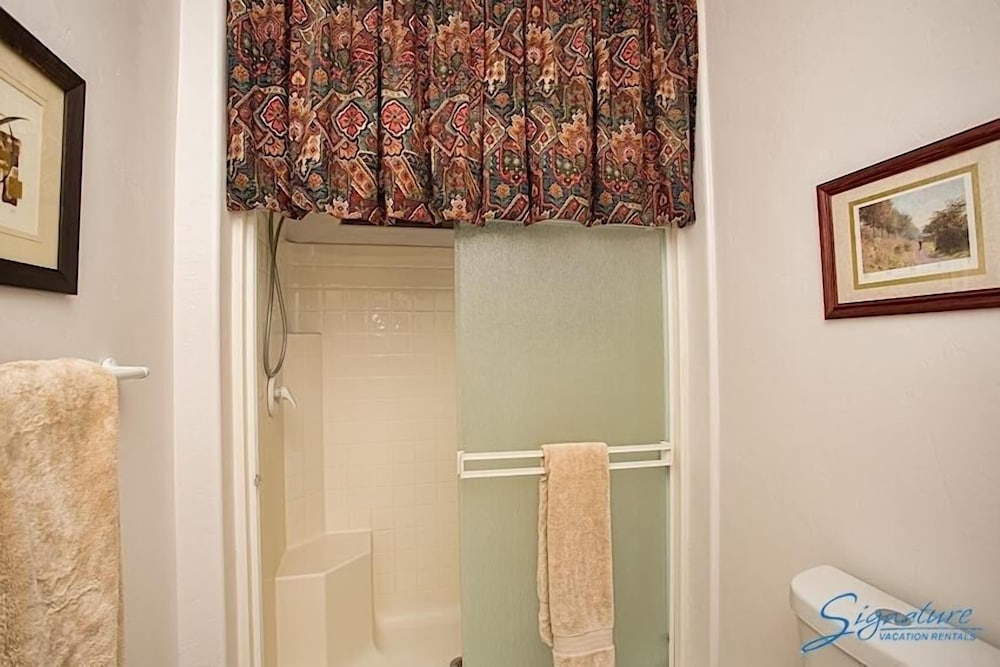 Condo, 3 Bedrooms, Mountain View photo 3