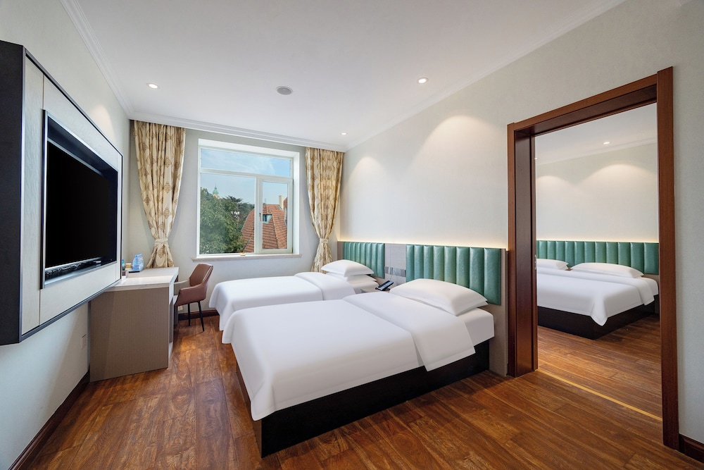Family Quadruple Room, Pets Allowed, Courtyard View