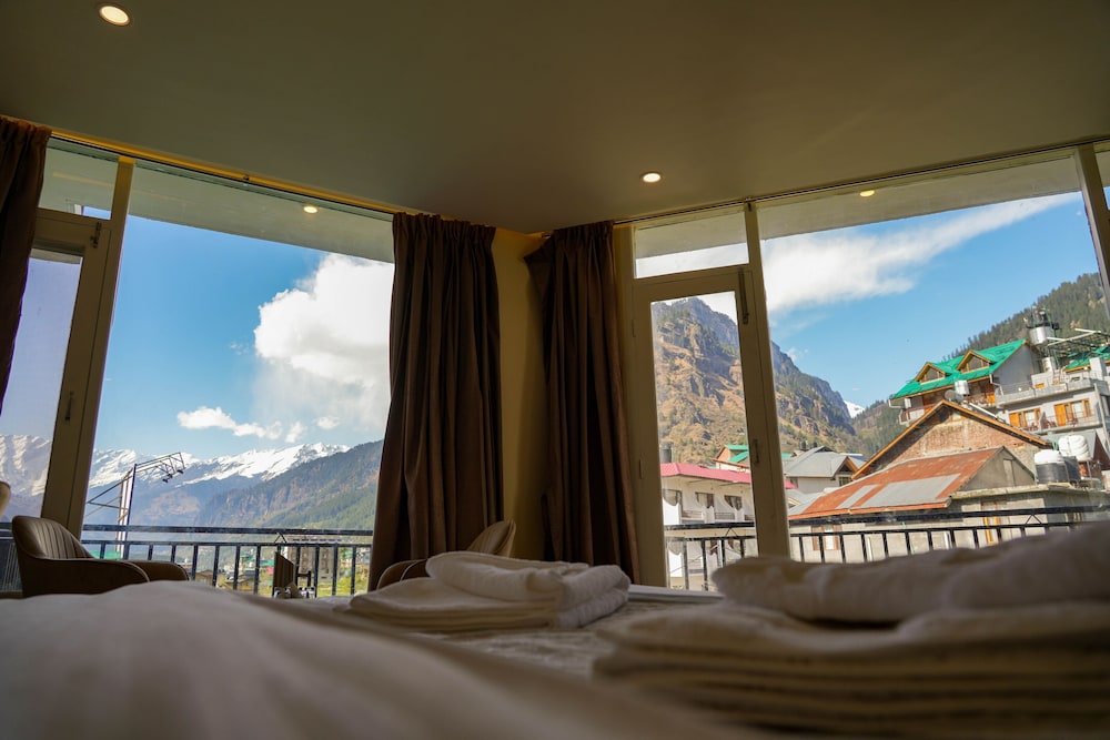 Premium Room - Photo 3