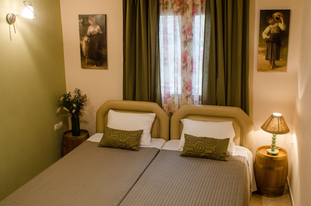 Apartment (Paliokastro) photo 2