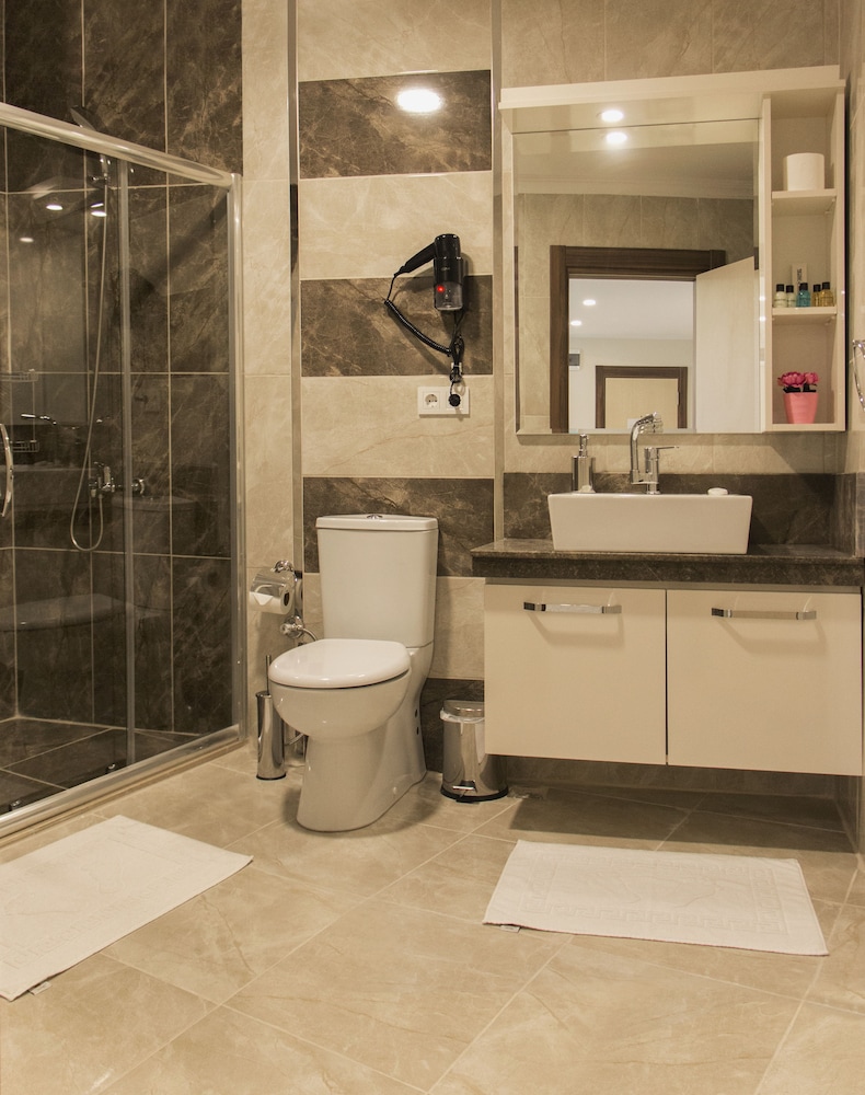 City Double Room, 1 Double Bed, Accessible, City View photo 3