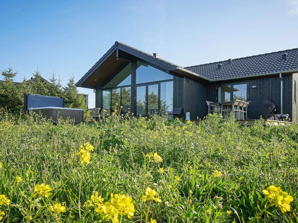 House photo 1