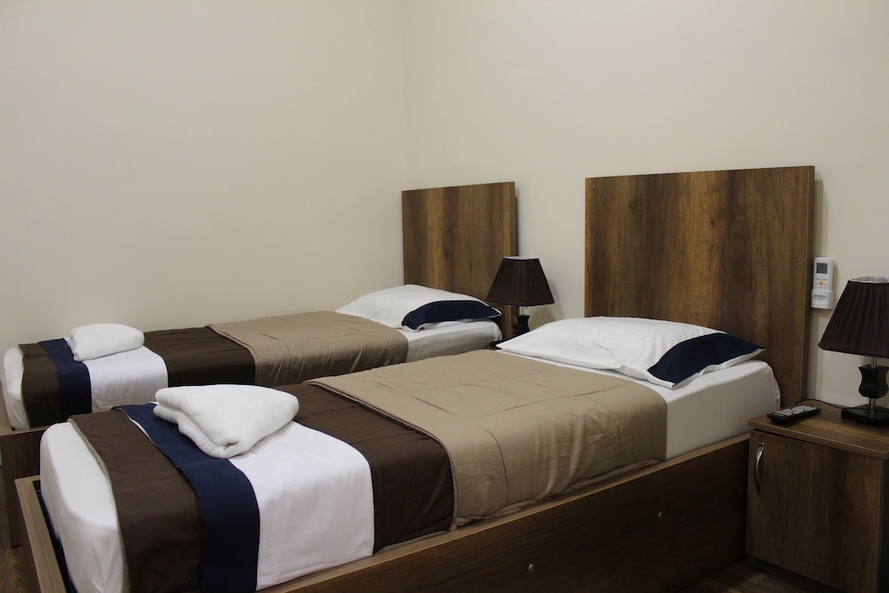 Economy Room