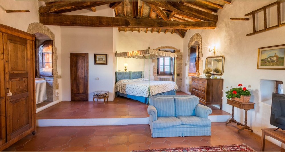 Panoramic Room (Tower - III floor)