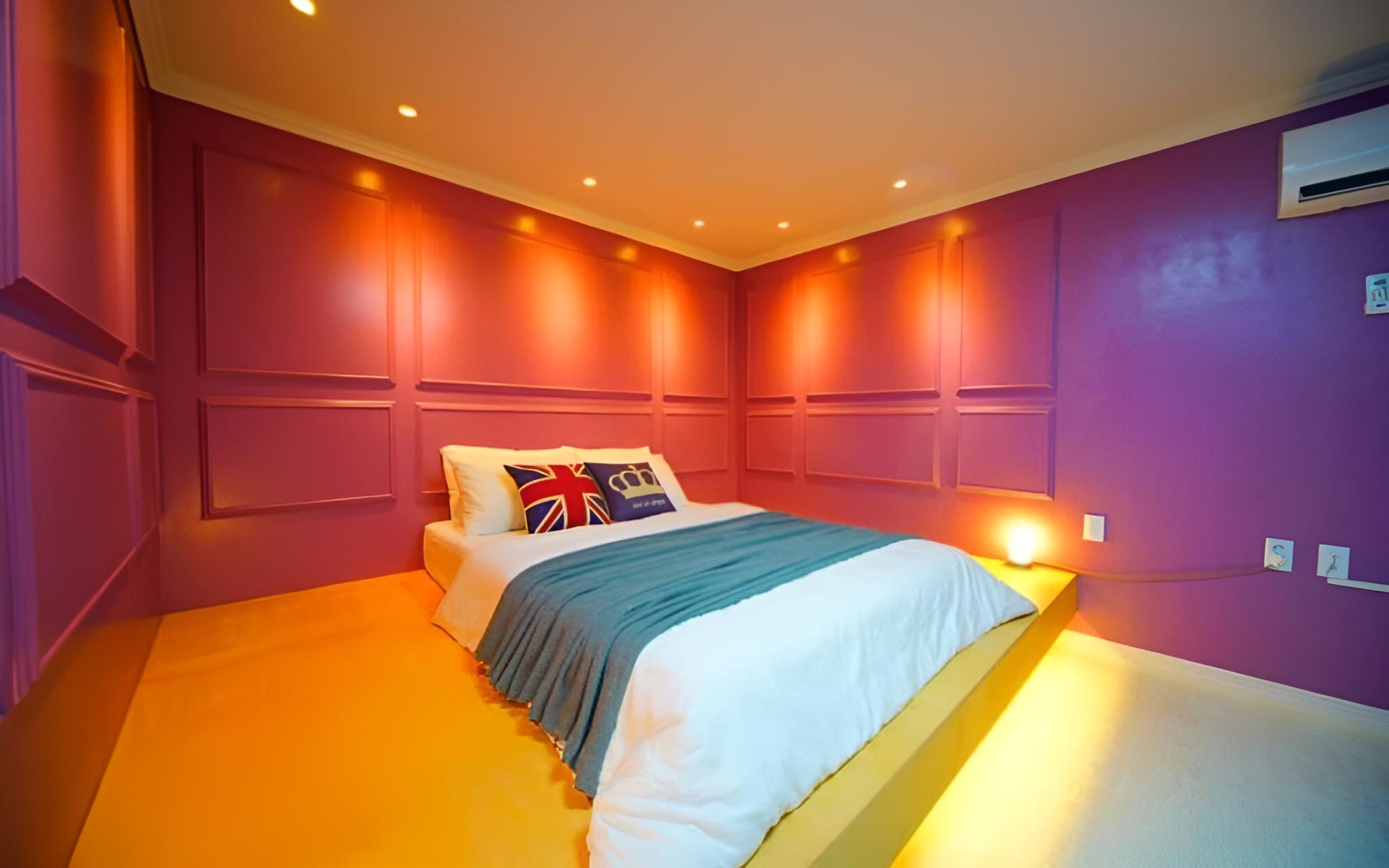 Room (B wing 102) photo 2