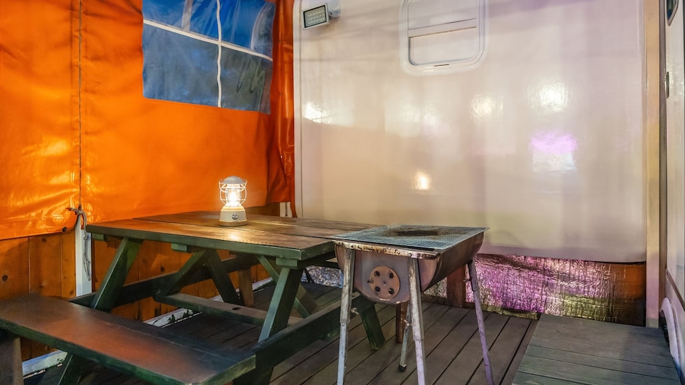 Basic Room, 1 Bedroom (Family Spa Caravan No. 6 (Spa/Random))