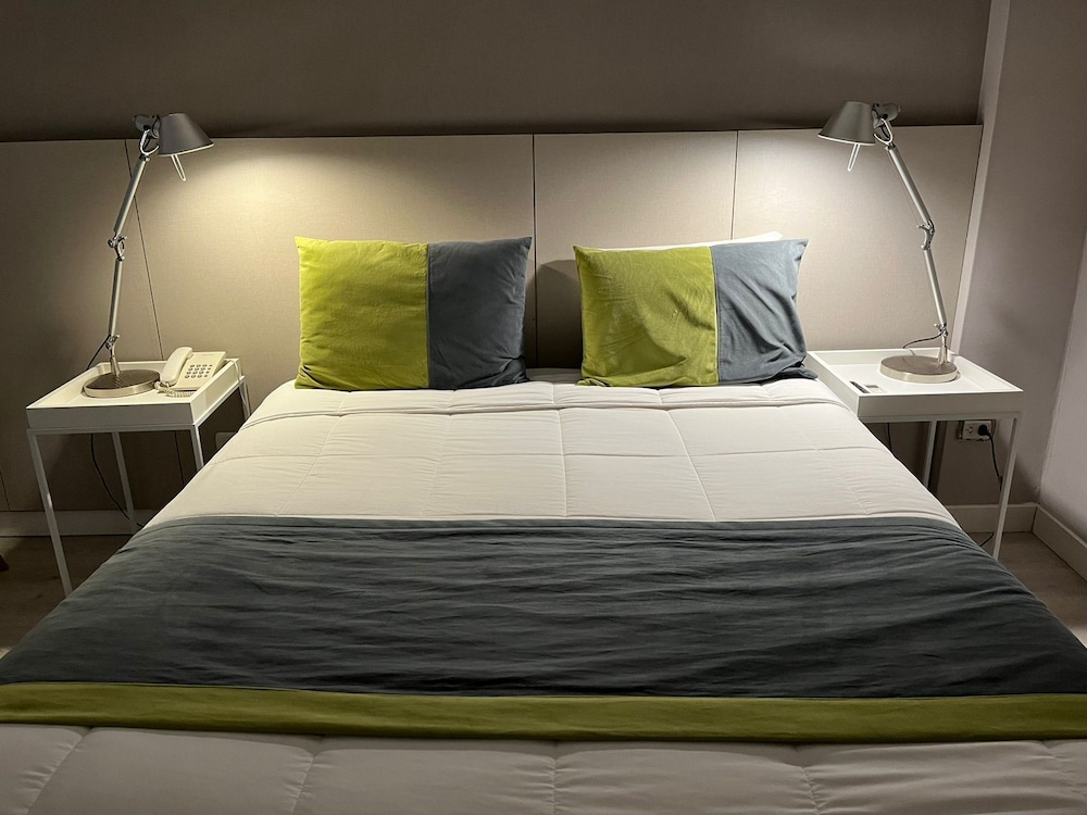Standard Quadruple Room photo 2