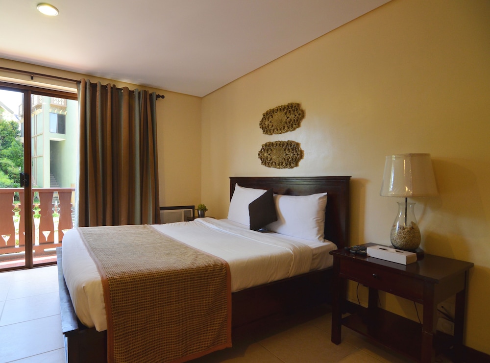 Room, 1 Queen Bed photo 2
