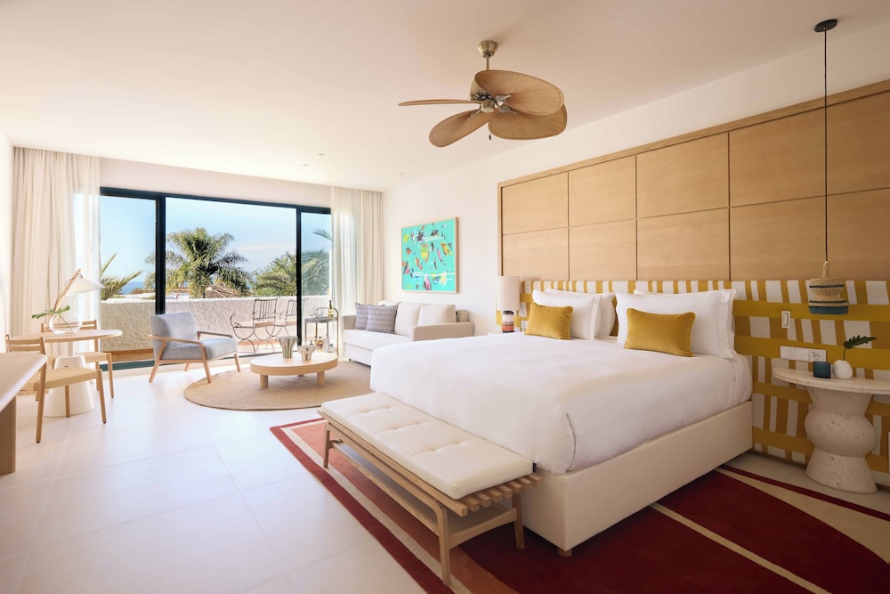 Suite, 1 Bedroom, Terrace - Photo 1