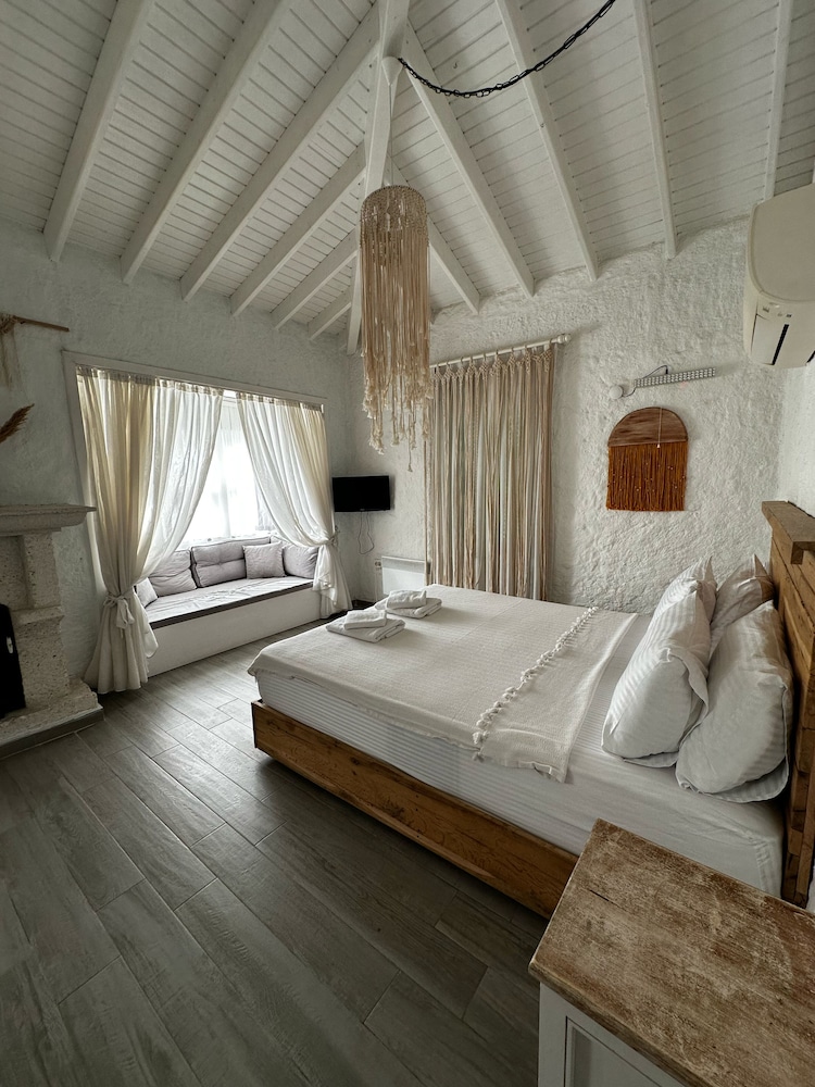 Grand Room