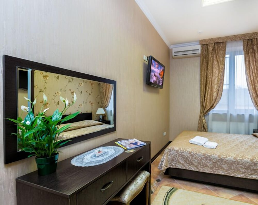 Superior Double Room, 1 Bedroom, Refrigerator, Courtyard Area photo 1