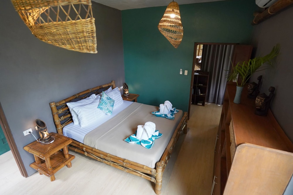 Traditional Villa, 3 Bedrooms, 2 Bathrooms, Garden View photo 2