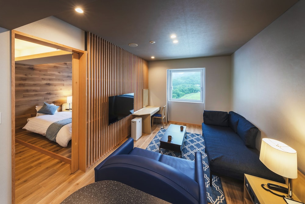 Deluxe Condo, 2 Twin Beds, Non Smoking, Mountain View photo 1