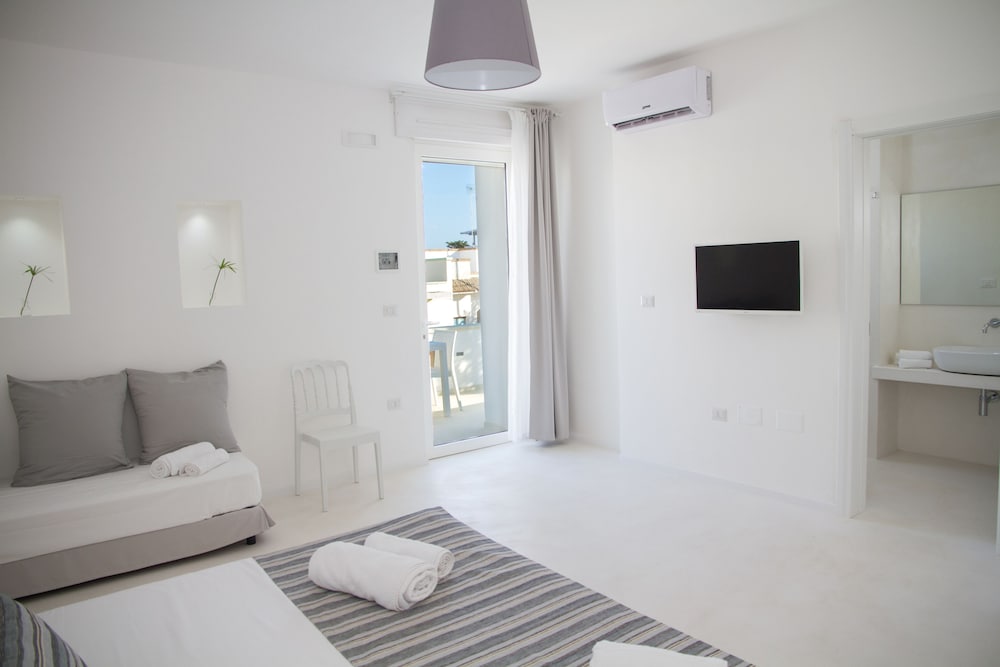 Comfort Triple Room, Terrace photo 1
