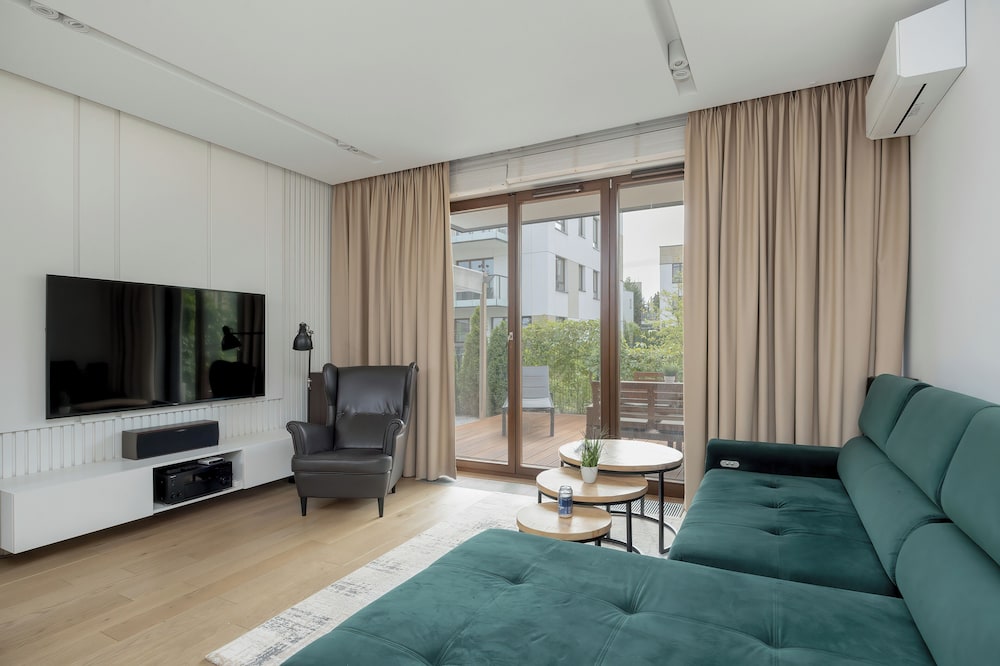 Apartment, 3 Bedrooms, Terrace