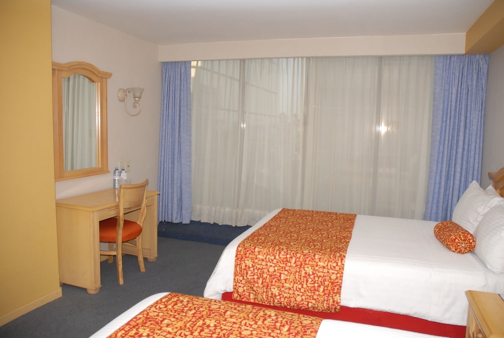 Double Room (2 Camas Matrimoniales) - Photo 5