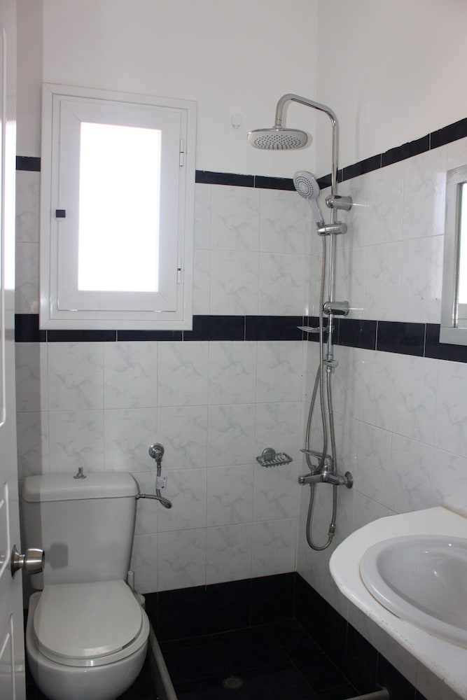 Deluxe Twin Room, Sea View photo 3