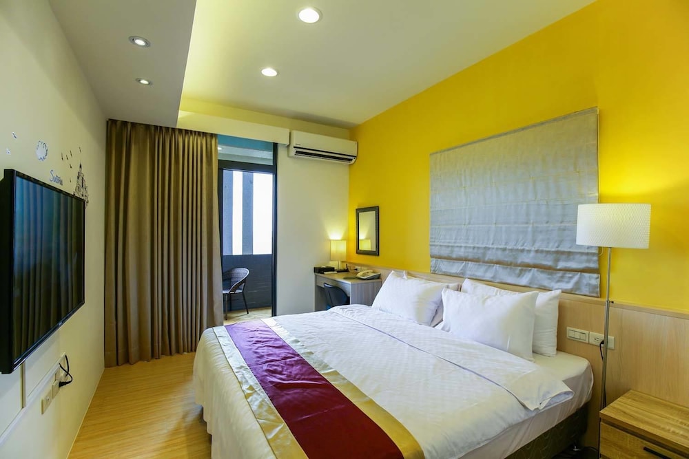 Standard Double Room, Ocean View (303)