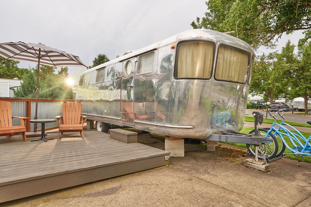 1961 Shasta Reissue