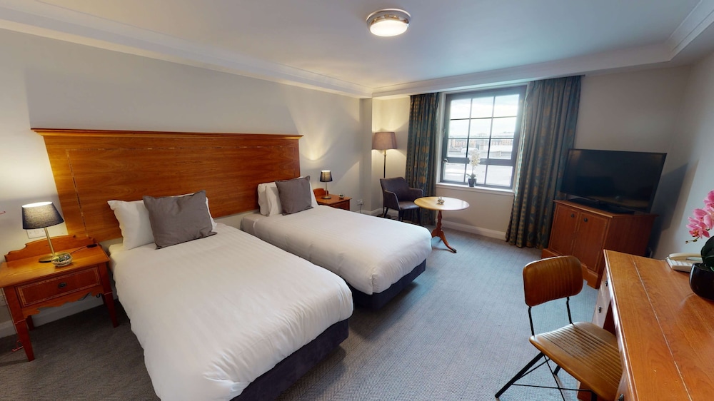 Family Room, Multiple Beds, Non Smoking photo 2