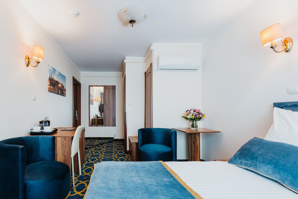 Classic Double Room - Photo 1