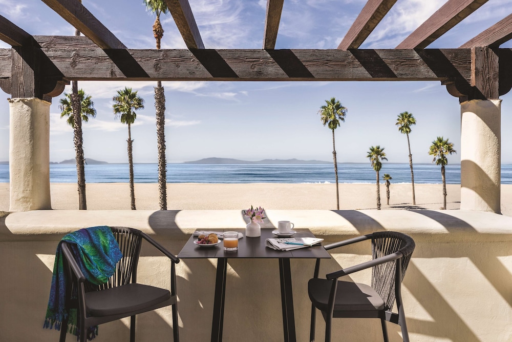 Suite, 1 King Bed, Accessible, Ocean View (Roll-In Shower) - Photo 3
