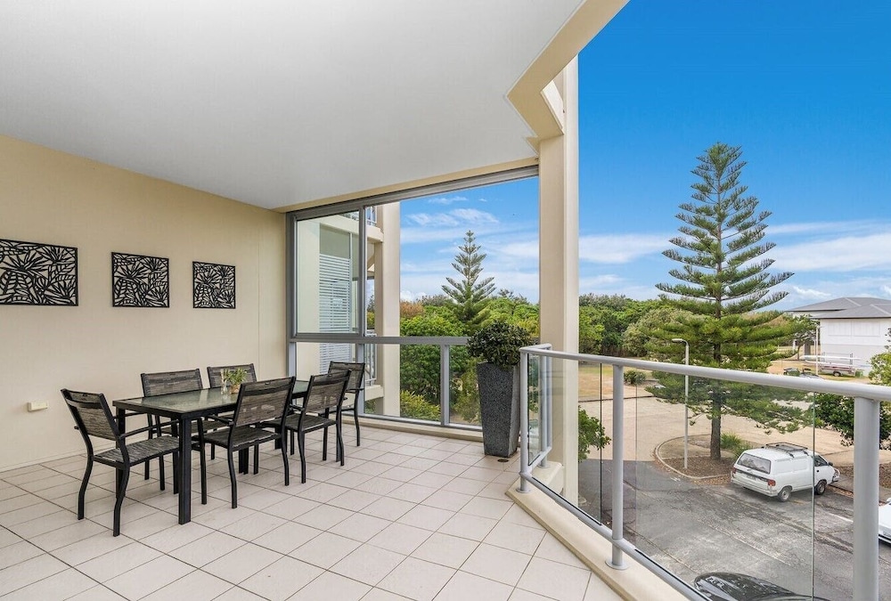 Luxury Apartment, Balcony, Park View photo 1