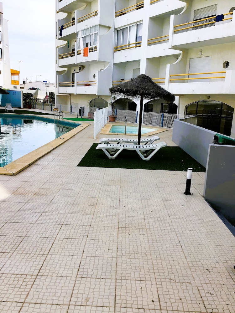 1 Bedroom Apartment Alfredo, Praceta Vitorino Nemésio, Albufeira, Photo 4