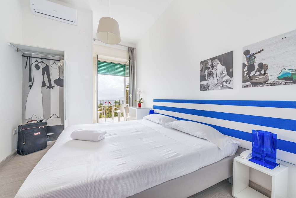 Deluxe Double Room, Balcony, Sea View