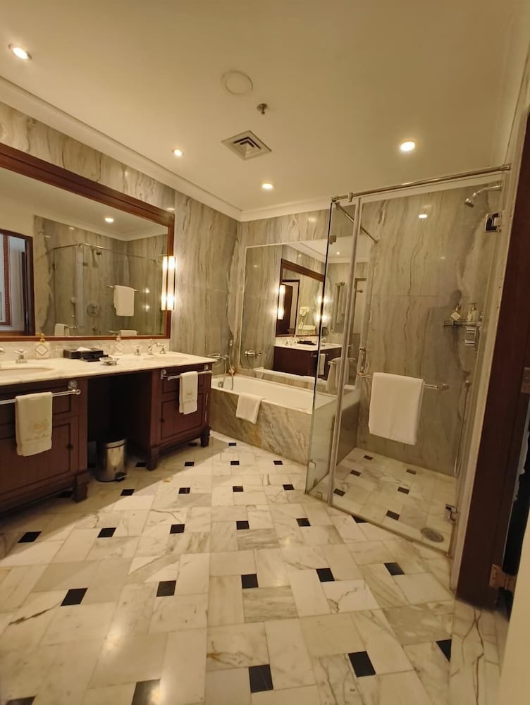 Superior Double or Twin Room, 1 Bedroom - Photo 6