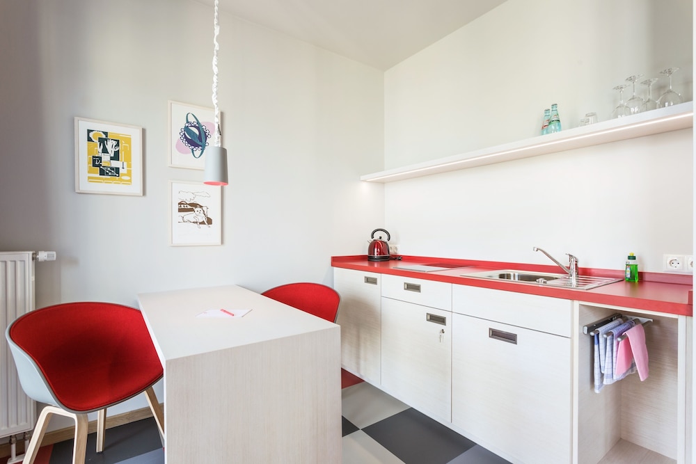 Double Room, Non Smoking, Kitchen (Miaboda next door building) photo 3