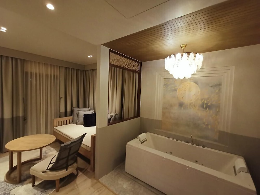 Family Suite - Photo 13