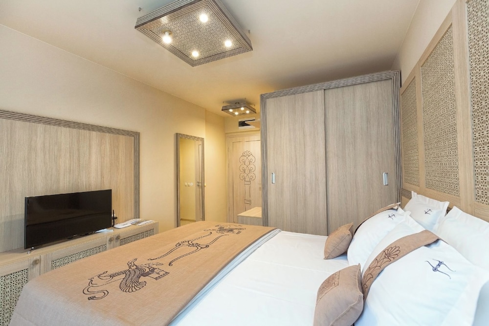 Standard Double Room photo 3