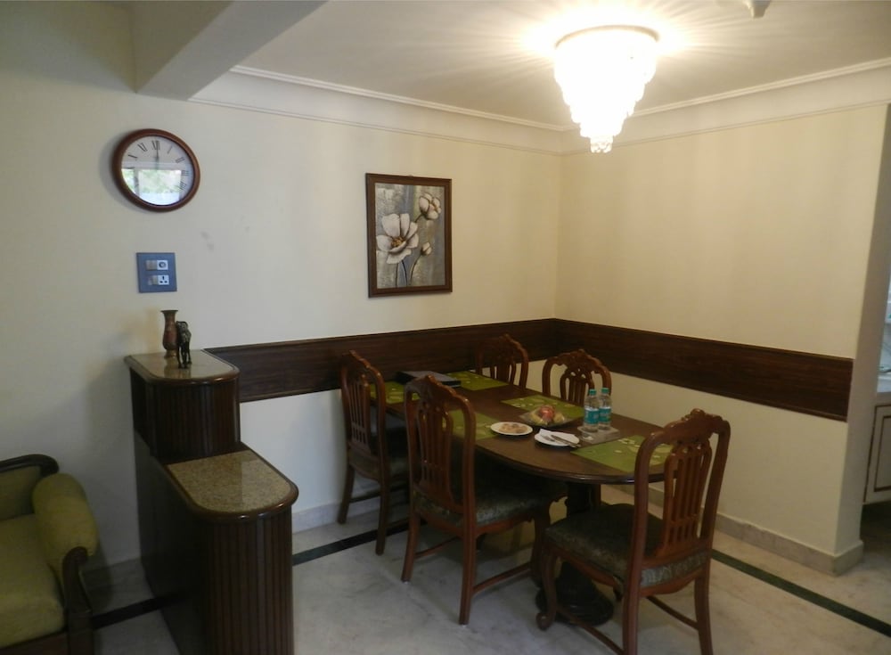 2 Bedroom Suite - Photo 10