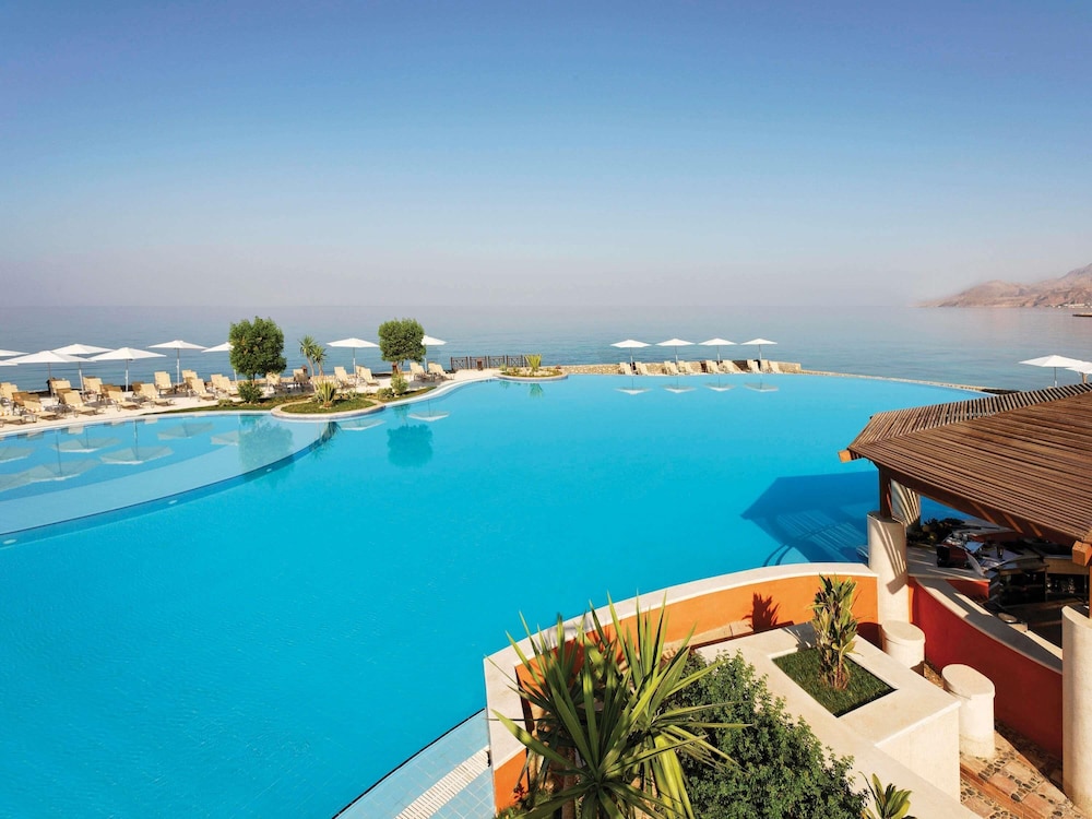 Royal Suite, Multiple Beds, Sea View