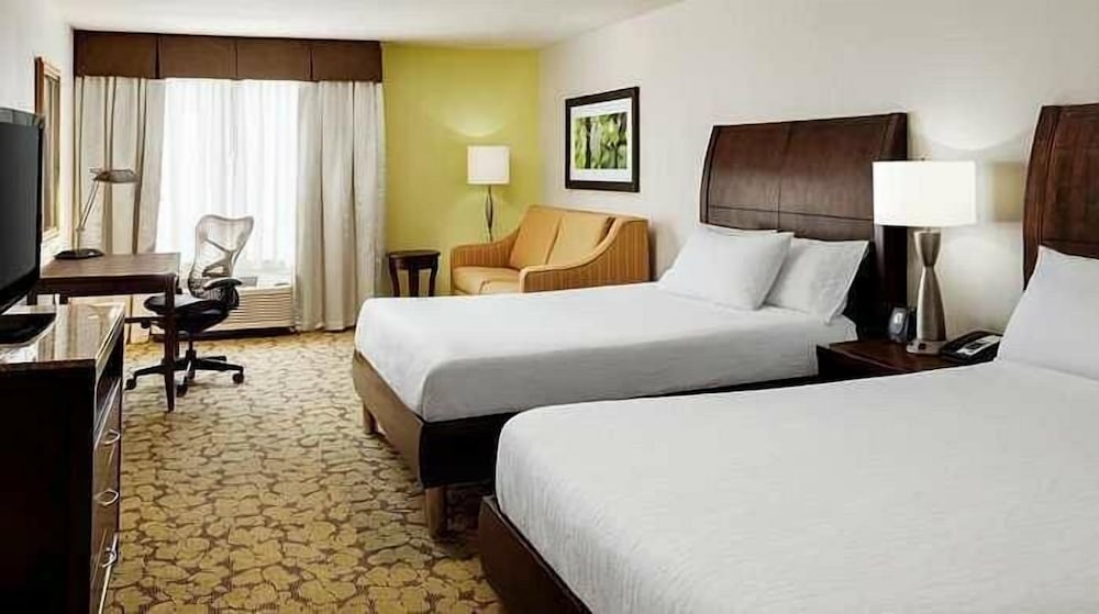 Room, 2 Queen Beds, Non Smoking - Photo 4