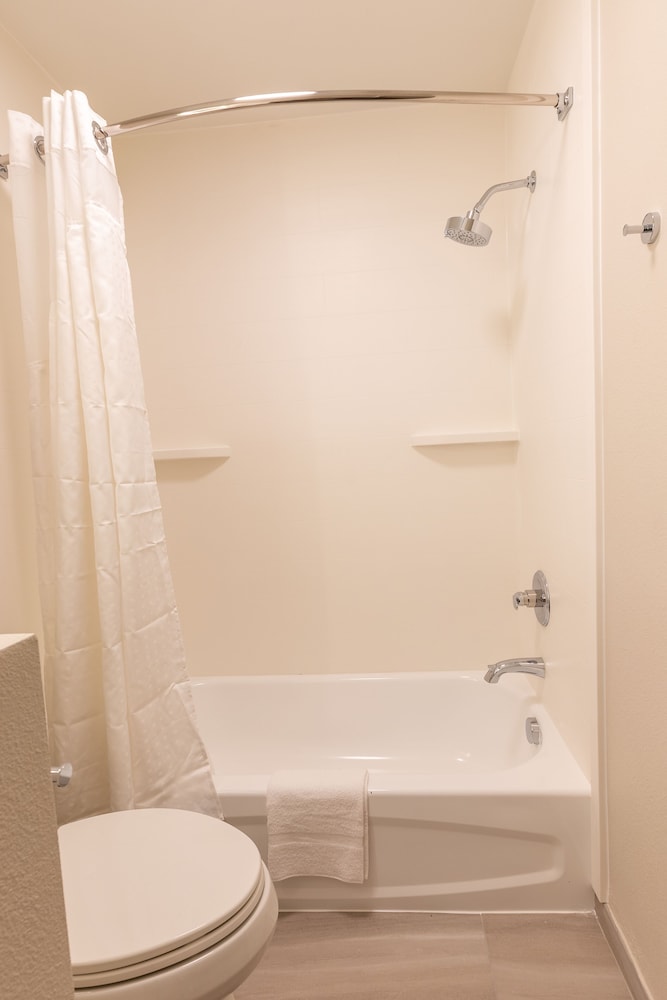 Standard Room - Photo 6