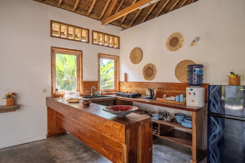 Family Villa, 3 Bedrooms, Pool View photo 3