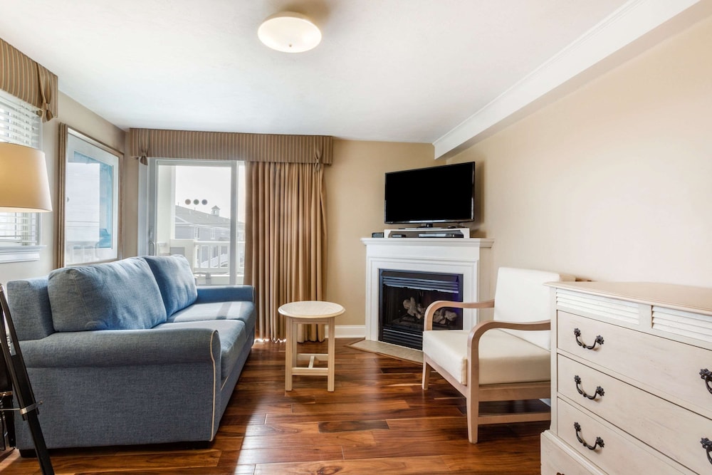 Studio Suite, 1 Bedroom, Non Smoking photo 3